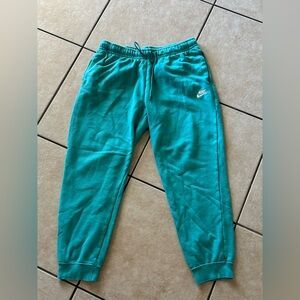 Nike sweatpants- Size L